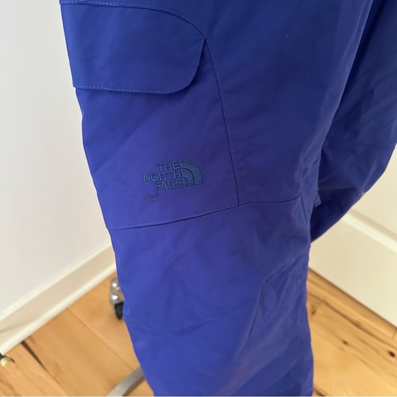 The North Face Purple and Gray Ski Coat and Pants - Size M Jacket - Size S Pants - Picture 4 of 10